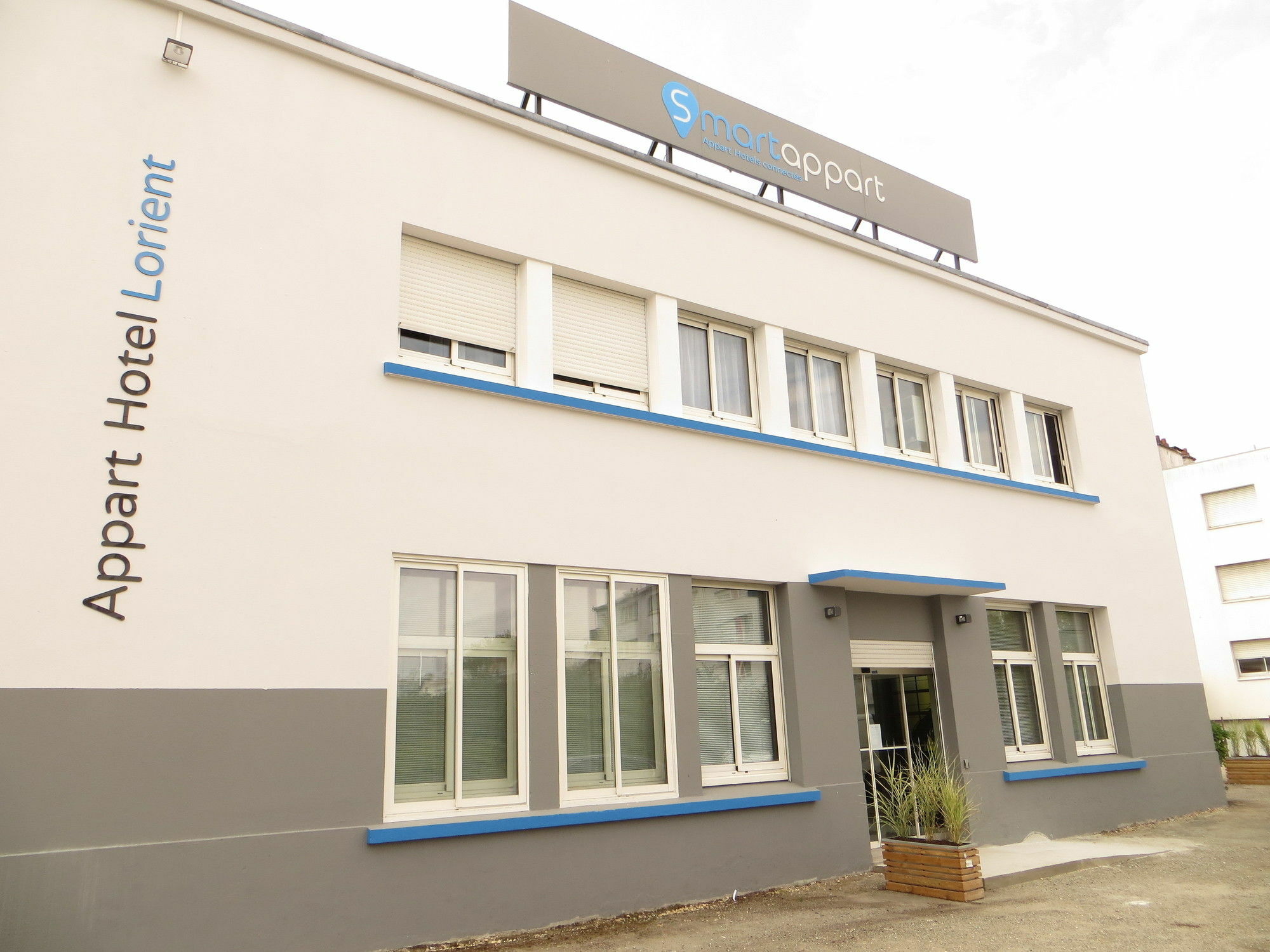 洛里昂斯马阿帕特公寓式酒店 外观 照片